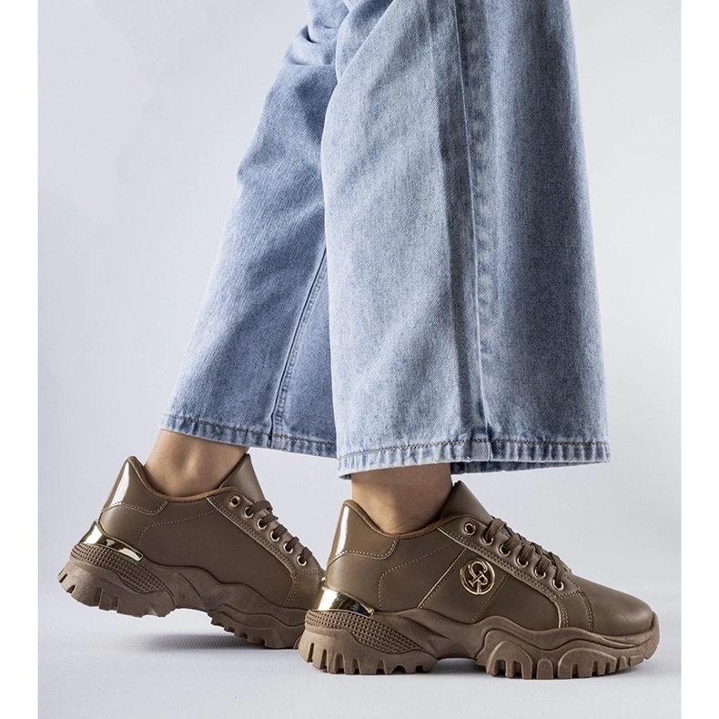 D/GMR Tênis marrom com sola enorme da Arpaia 2