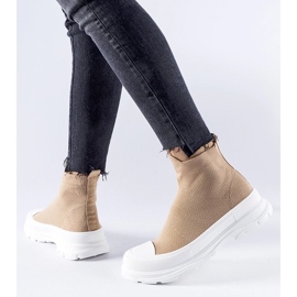 D/GMR Tênis marrom com parte superior elástica da Gadbois 2