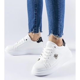 D/GMR Tênis branco com aplicação Fairfax de zircão 2 D/GMR Tênis branco com aplicação Fairfax de zircão 2