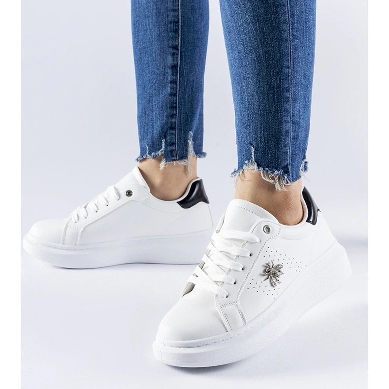 D/GMR Tênis branco com aplicação Fairfax de zircão 2 D/GMR Tênis branco com aplicação Fairfax de zircão 2