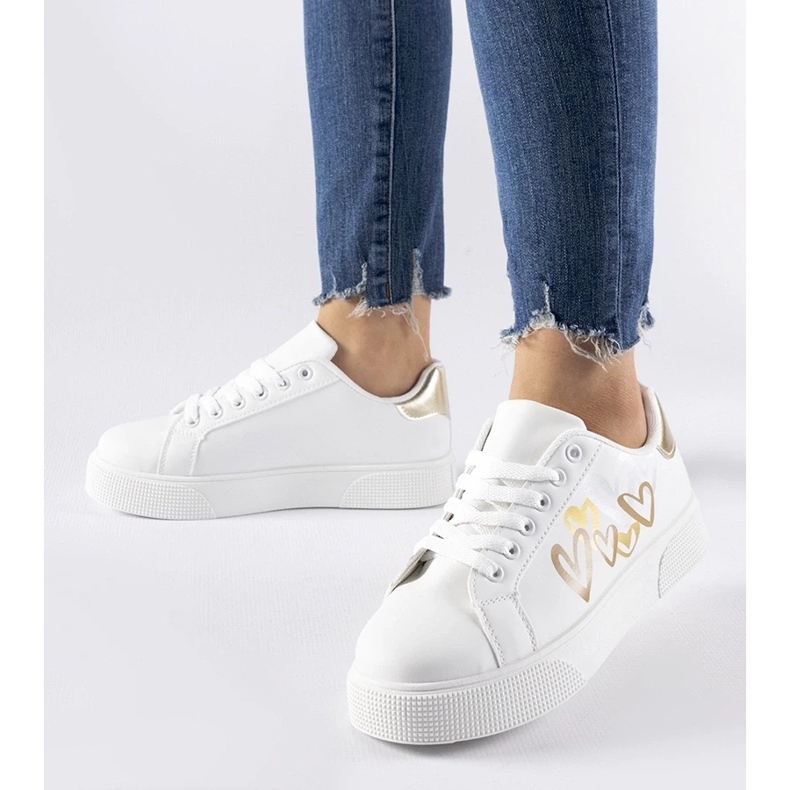 D/GMR Tênis brancos e dourados na plataforma Montclair 2