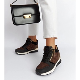 D/GMR Tênis de cunha Knoxville preto 2