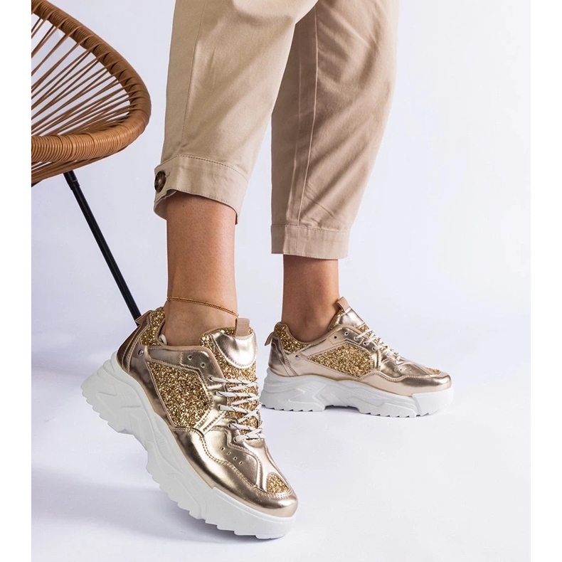 D/CEO Tênis femininos dourados com inserções de glitter caraballo 2