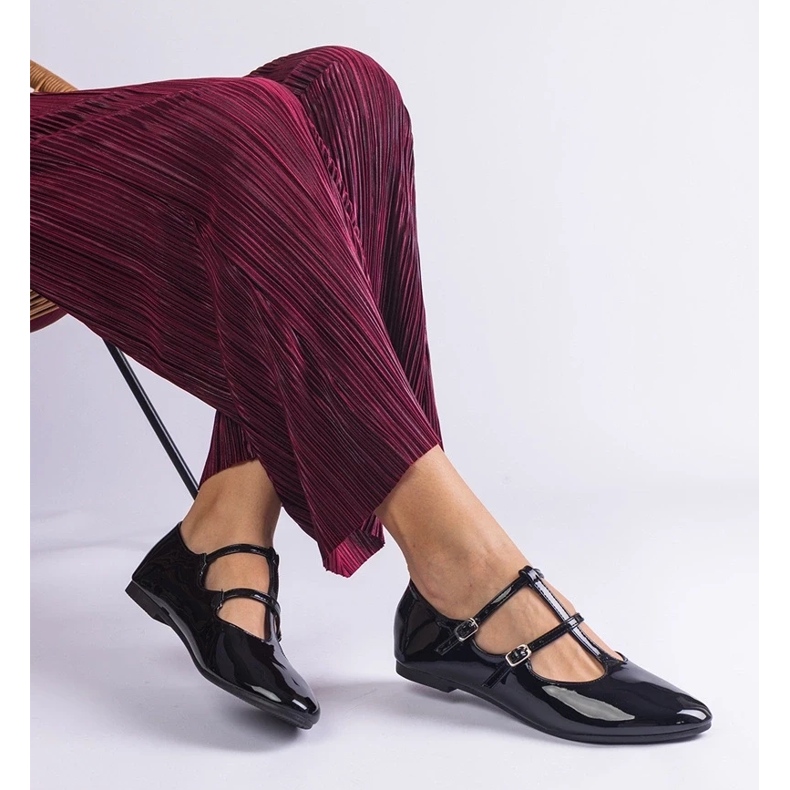 D/CEO Sapatilhas pretas envernizadas com fivela Marinos preto 1