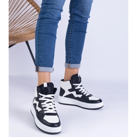 Tênis brancos e brancos femininos preto 1