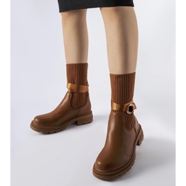D/CEO Botins com meia isolada marrom da Picker 2