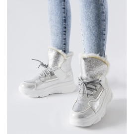 D/CEO Botas de neve Stringer com isolamento branco e prata 1 D/CEO Botas de neve Stringer com isolamento branco e prata 1