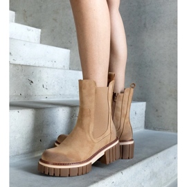 D/CEO Botas de plataforma maciça bege com abrasões da Sholla 2