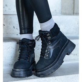 D/CEO Tênis preto com sola grossa e melhor pelo 2