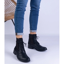 Botas rasteiras pretas com aberturas da Reeves preto 1 Botas rasteiras pretas com aberturas da Reeves preto 1