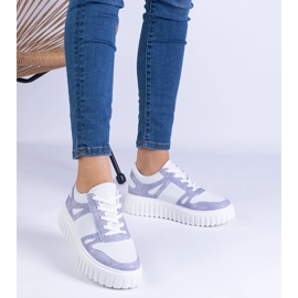 Tênis Violet OpenWork em uma sola enorme tolet 1