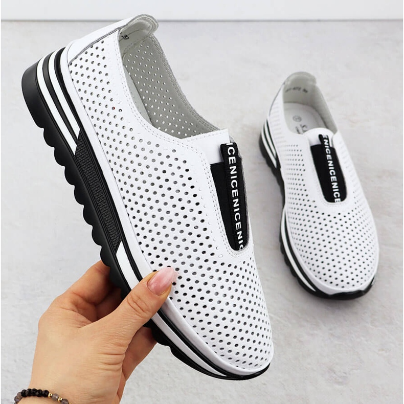 Sapatos de couro feminino escorregaram White S.Barski LR51-672 branco 1