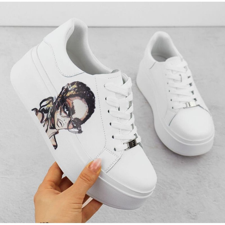 Sapatos esportivos na plataforma Filippo Paw587 branco 1