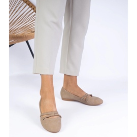 Ballerinas femininas bege com um eco -fosco fosco 1