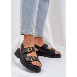 Sandálias de couro ECO com grampos pretos 2 Sandálias de couro ECO com grampos pretos 2