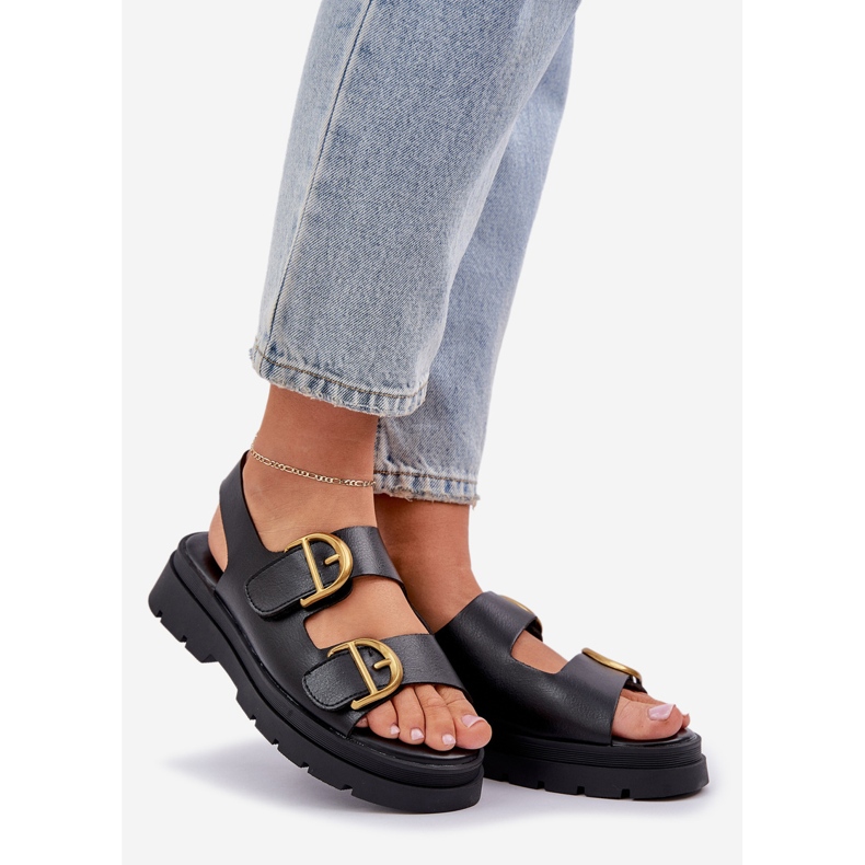 Sandálias de couro ECO com grampos pretos 1 Sandálias de couro ECO com grampos pretos 1