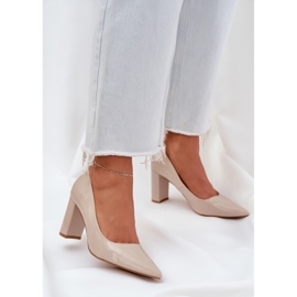 Seastar Bombas pintadas nos saltos do bar bege 2