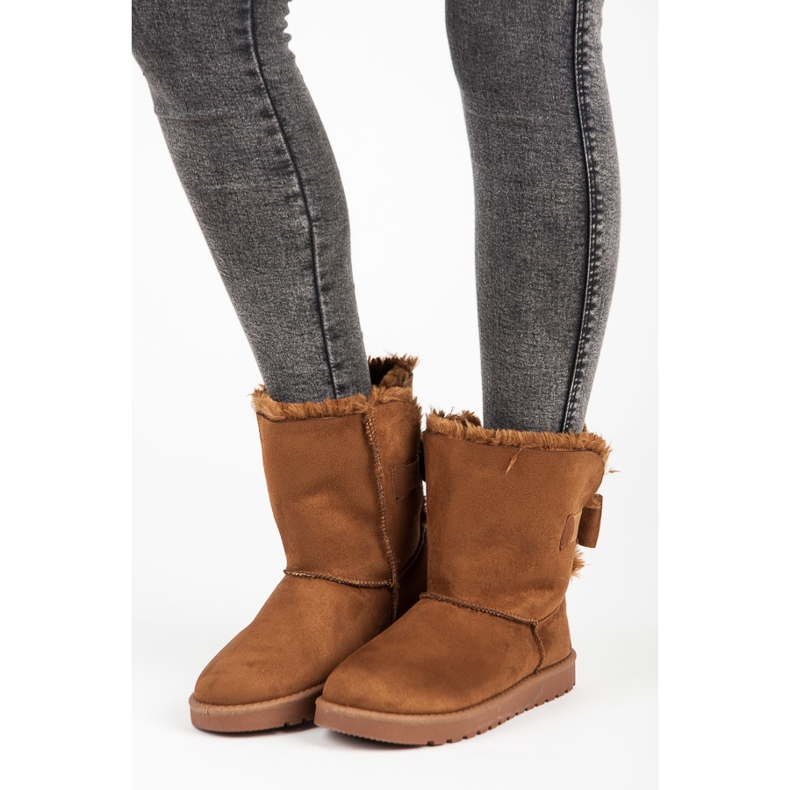 Mukluki de camurça com laço marrom 1