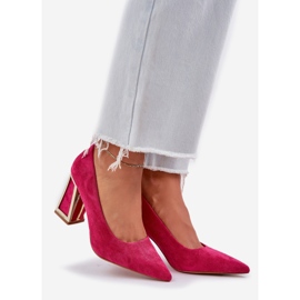 Bombas elegantes no pistão do ponteiro. rosa 1