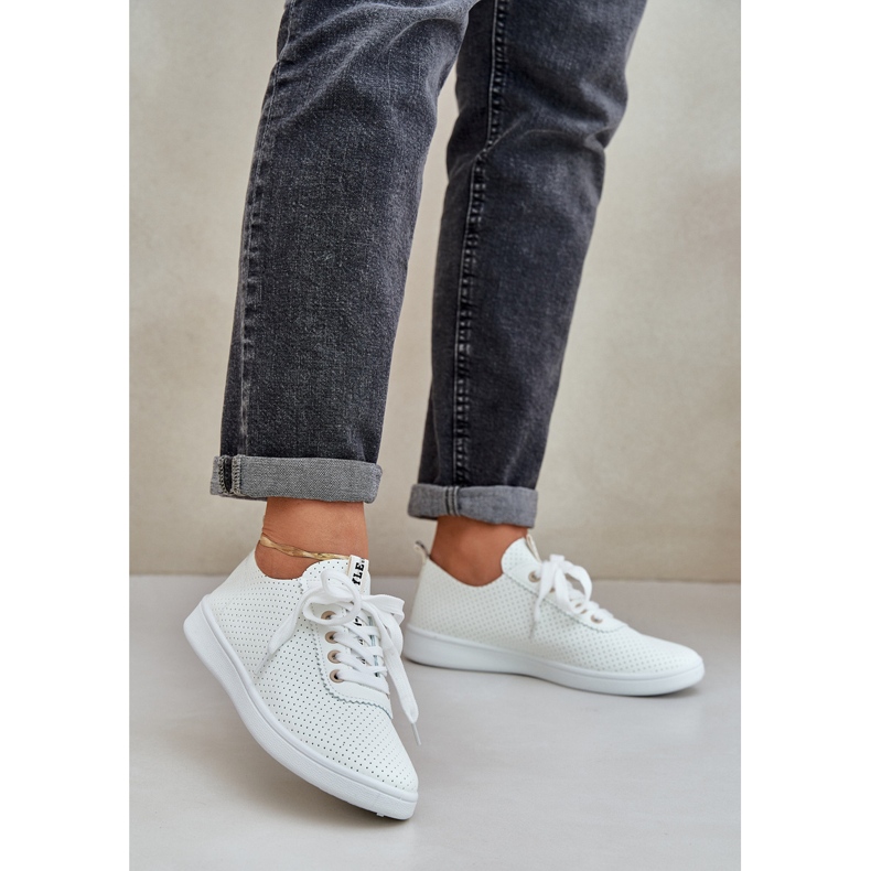 Tênis de feijão leve de renda de luz aberta feminina bege 2