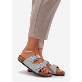 Flip -flops de material em uma sola de cortiça com fivelas de hortelã verde 1 Flip -flops de material em uma sola de cortiça com fivelas de hortelã verde 1