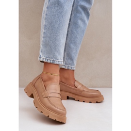 Mocas femininas com bege de couro ecológico 2