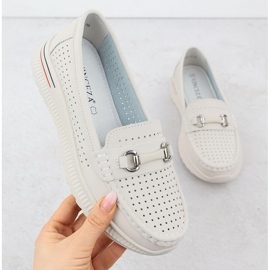 Sapatos de couro OpenWork, mocassins bege Vinceza 95331 1