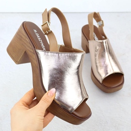 Sandálias femininas no Post Golden M. Daszyński MR23126-7 dourado 1