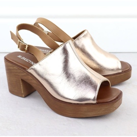 Sandálias femininas no Post Golden M. Daszyński MR23126-7 dourado 2