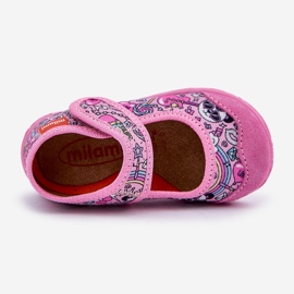 Chinelos infantis em pandas rosa 2