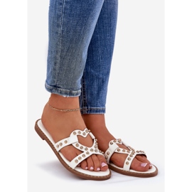 Chinelos de mulheres brancas planas decoradas branco 1