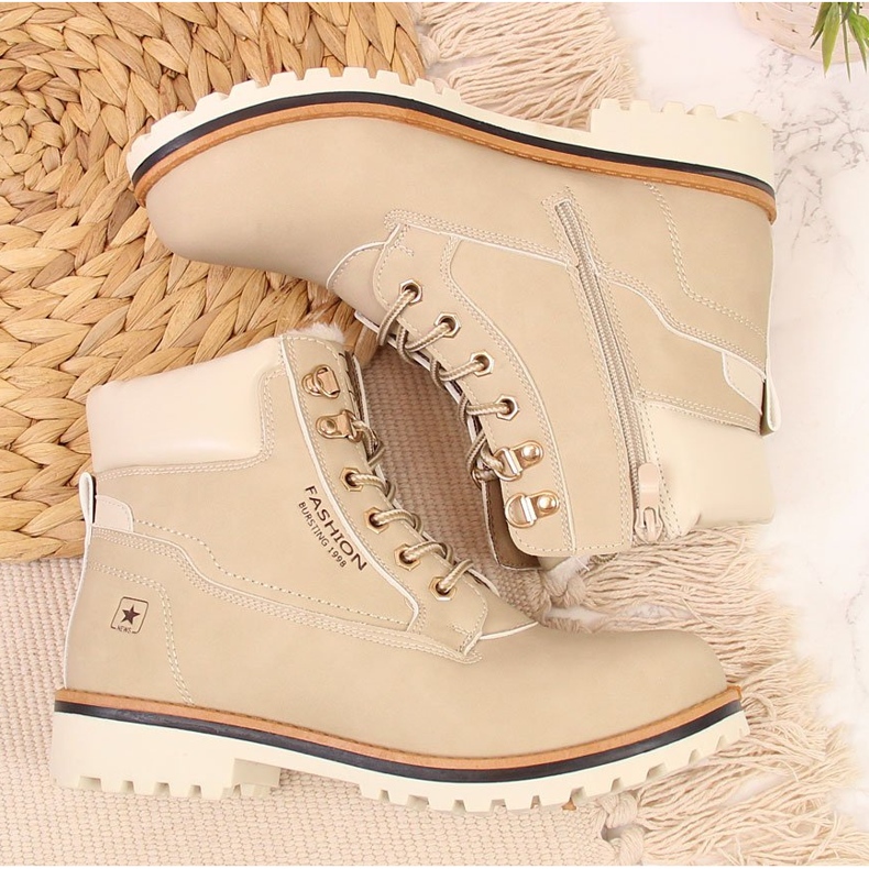 Botas femininas com isolamento, bege NEWS 2