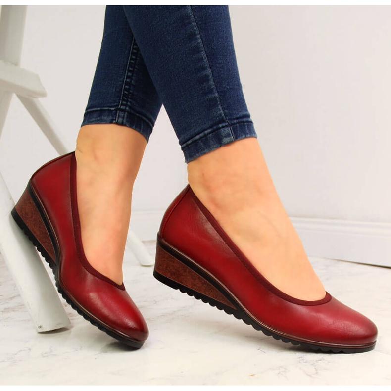 Bombas de cunha Red Vinceza vermelho 1