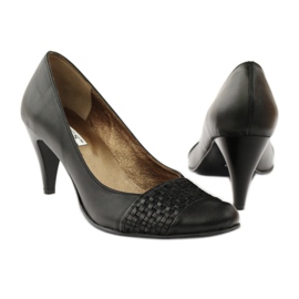 Sapatos de couro preto PEES 263 3