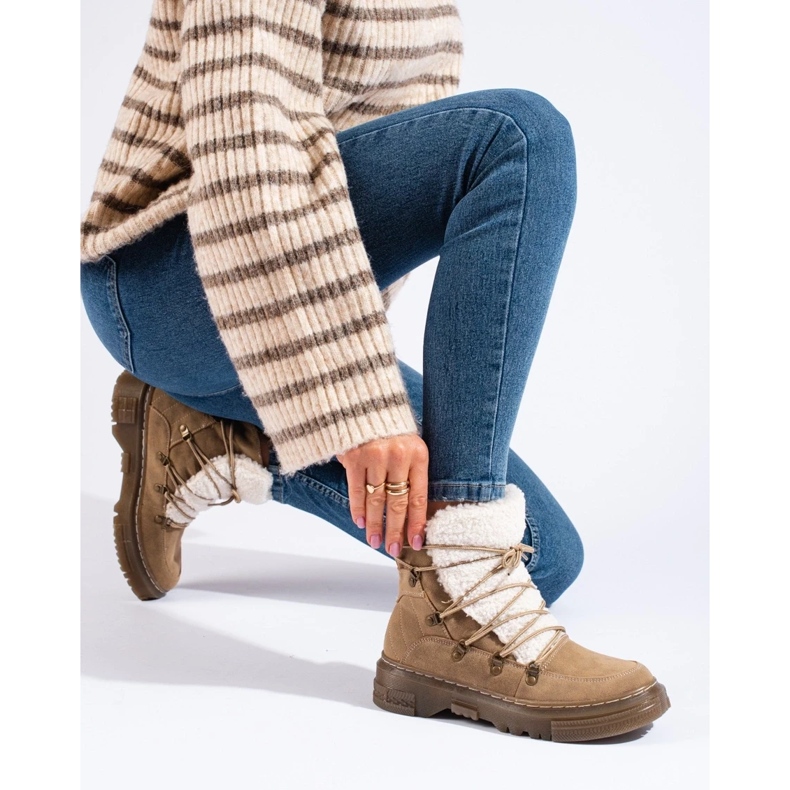 Botas de neve femininas marrons com pele de carneiro marrom 2