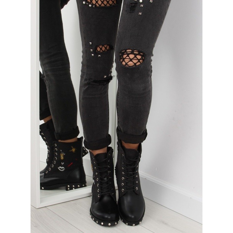 Botas pretas com cabedal de feltro preto 1