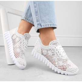 Calçado desportivo feminino de renda branca T.Sokolski 1982 branco 1