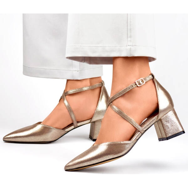 Sapatos femininos com tiras prateadas GD-FL1150T prata 1