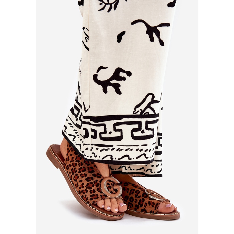 Sandálias planas com estampa de leopardo marrom de decoração castanho 1 Sandálias planas com estampa de leopardo marrom de decoração castanho 1