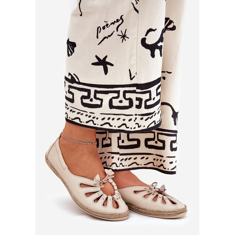 Bailarinas planas feitas de couro natural zazoo 10179 bege 1