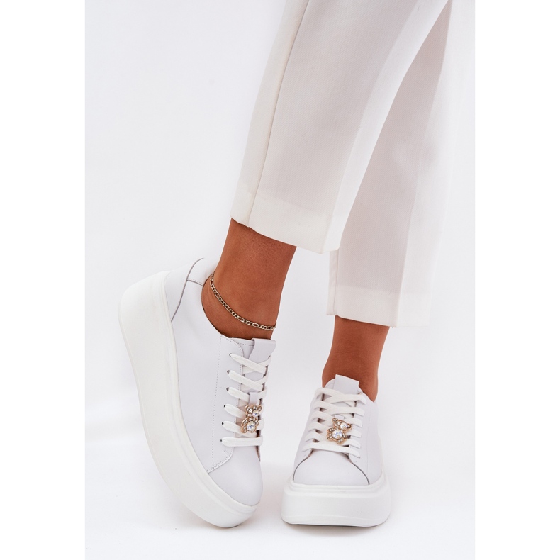 Sapatos de couro feminino na plataforma com Vinceza 39922 White branco 2