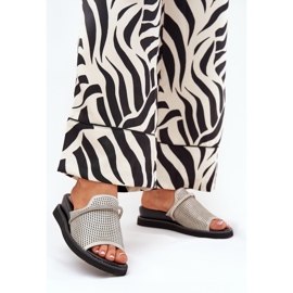 Jezzi Fuas femininas com uma alça de prata decorativa cinza 2 Jezzi Fuas femininas com uma alça de prata decorativa cinza 2