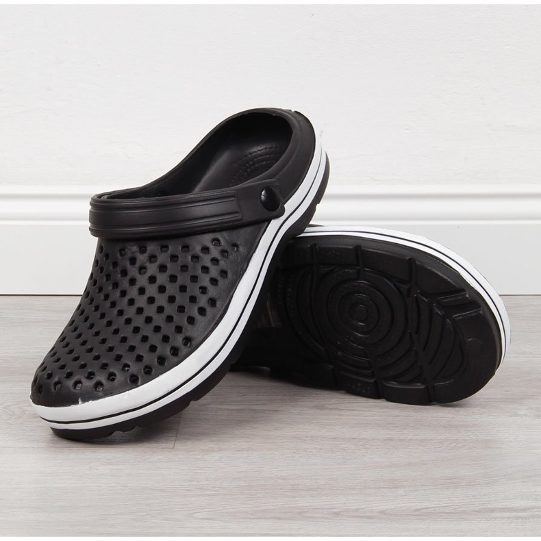 NEWS chinelos de espuma vazada preta preto 1