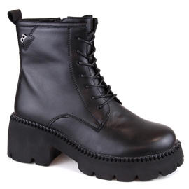 Botas femininas de couro com salto alto e plataforma, isoladas, pretas, T.Sokolski 191 preto 1