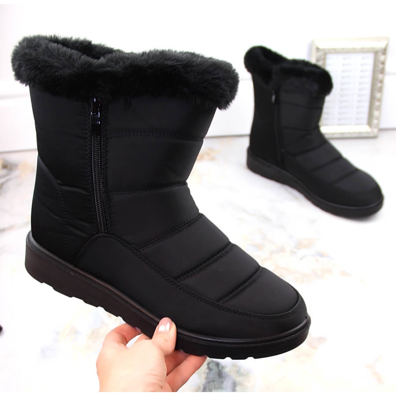 Botas femininas de neve isoladas com pele, pretas Potocki PY16065 preto 2