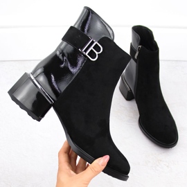 Botins femininos de camurça e salto alto pretos envernizados D&amp;A S.Barski Premium Collection MR880-040 1