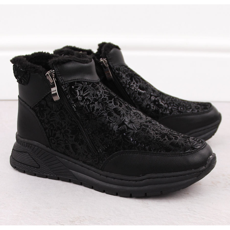 Botins femininos de couro preto com flores T.Sokolski Z24-329 2