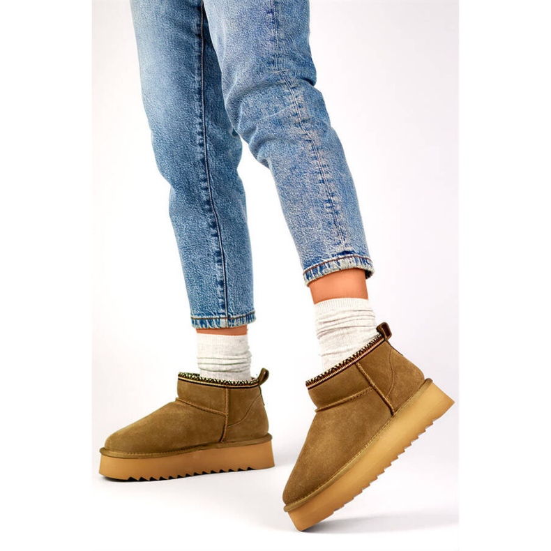 Botas femininas de couro, botas de neve em camurça marrom YU9001KH castanho 2