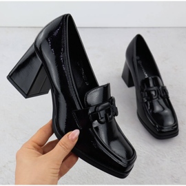 Sapatos femininos pintados no Black Potocki SZ12553 Post preto 2