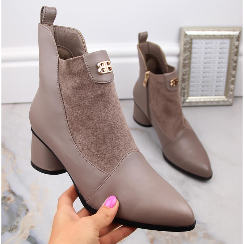 Botas femininas bege de salto alto D&amp;A S.Barski Premium Collection MR870-96 2